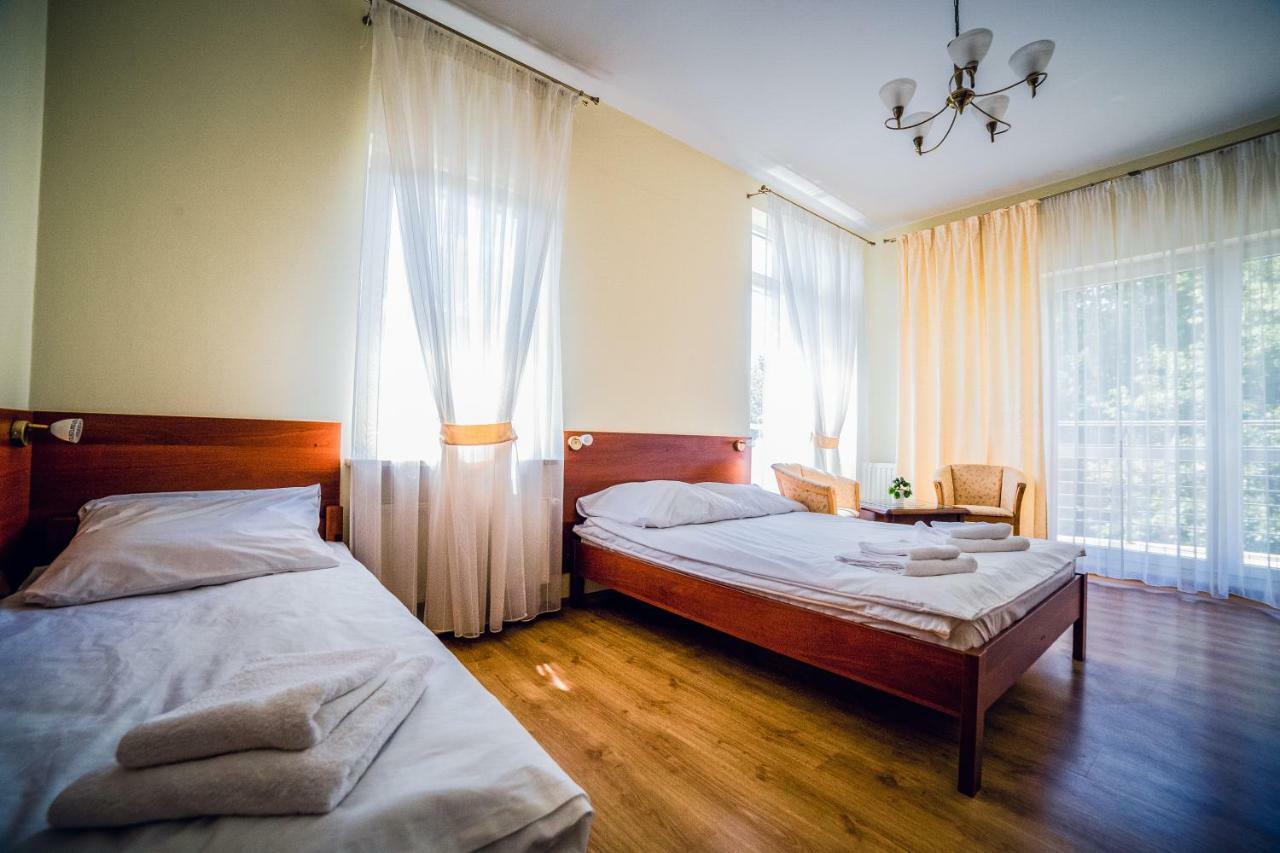 Hotel Hellada Kielce Exterior photo